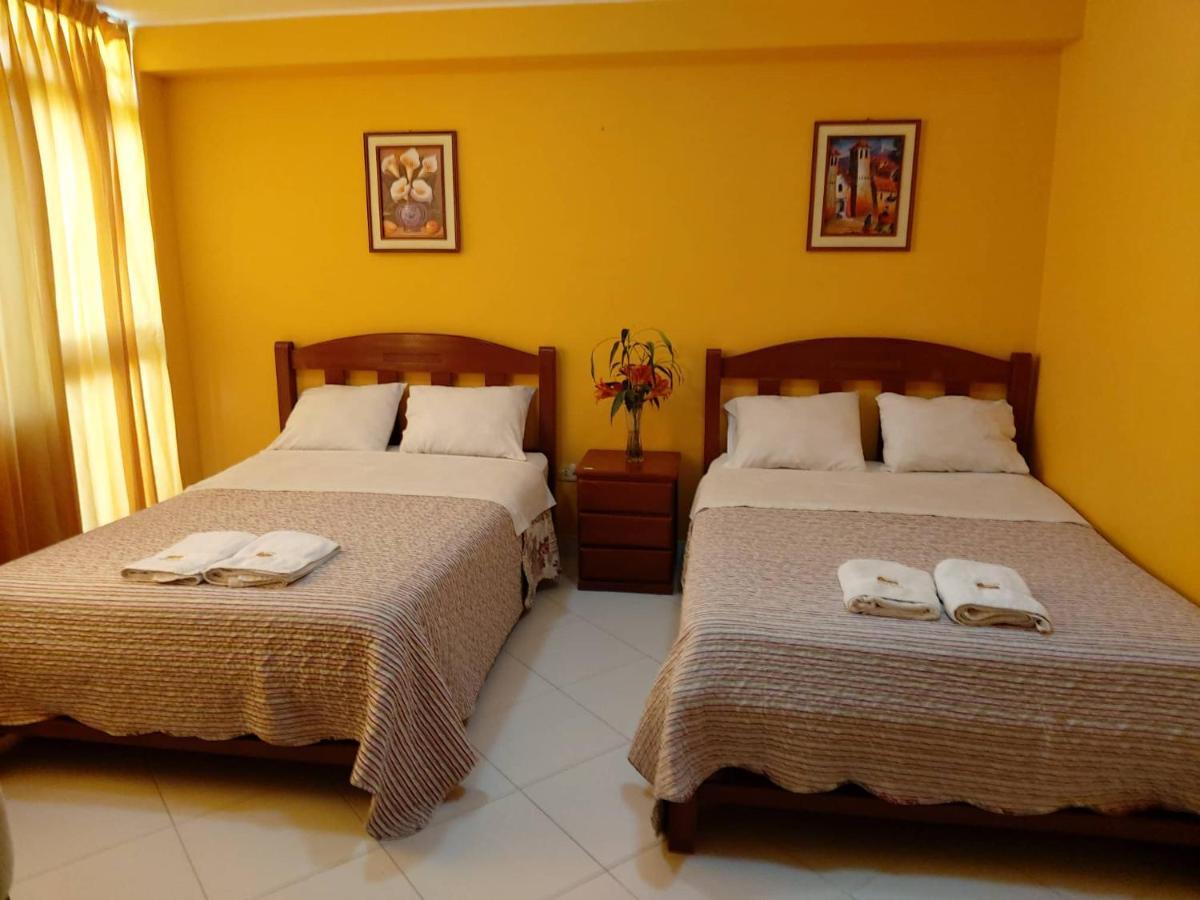 Hotel Y Restaurante Roma อิกา ภายนอก รูปภาพ