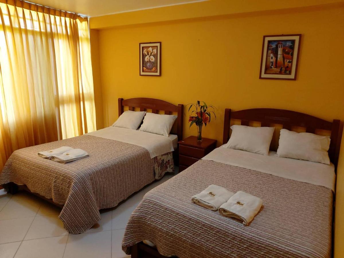 Hotel Y Restaurante Roma อิกา ภายนอก รูปภาพ
